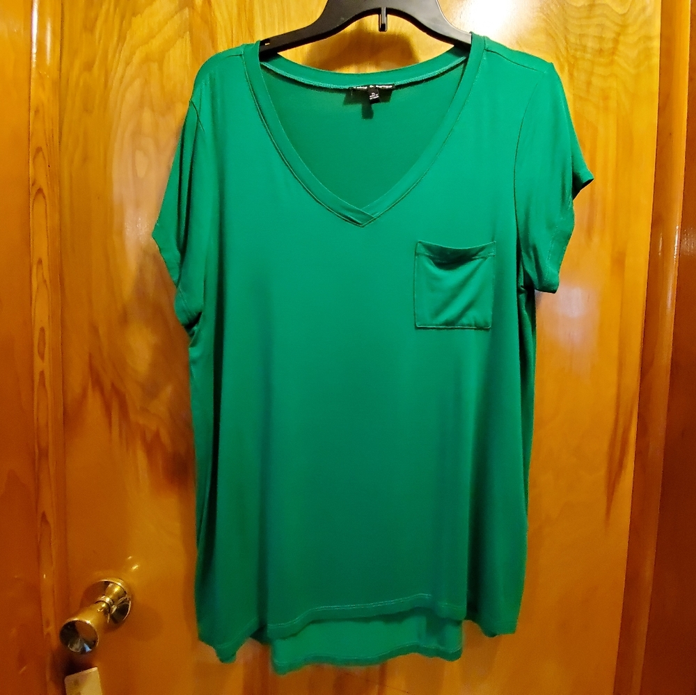 Cable & Gauge green top